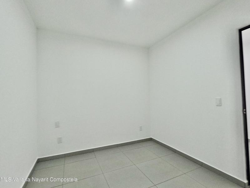 20250902211200273717000000 o