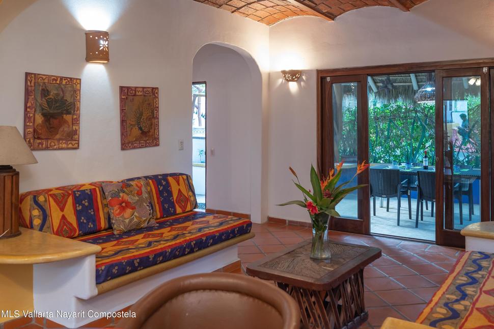 20251217185123338939000000 o