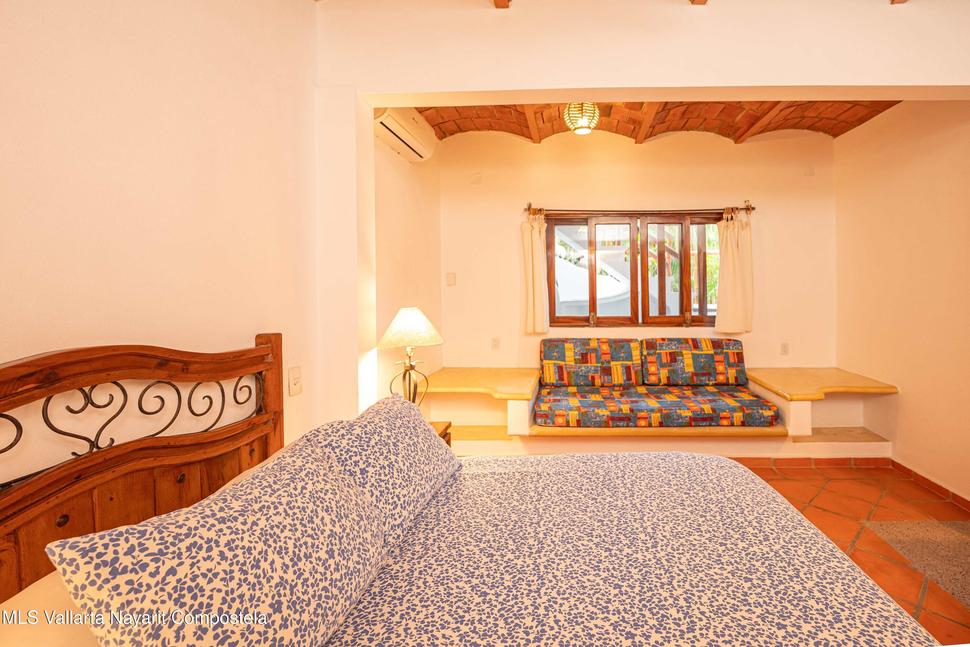 20251217185136152687000000 o