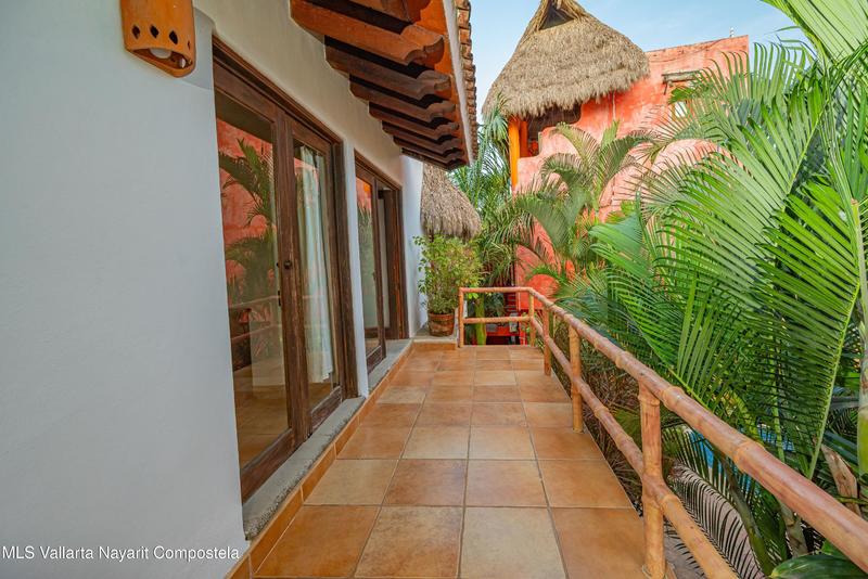 20251217185151067979000000 o