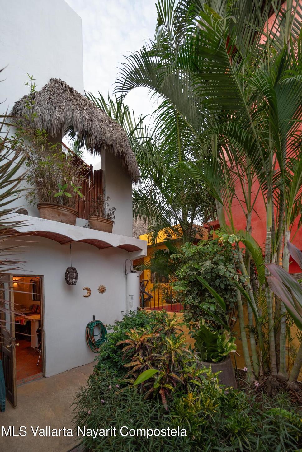 20251217185205210098000000 o