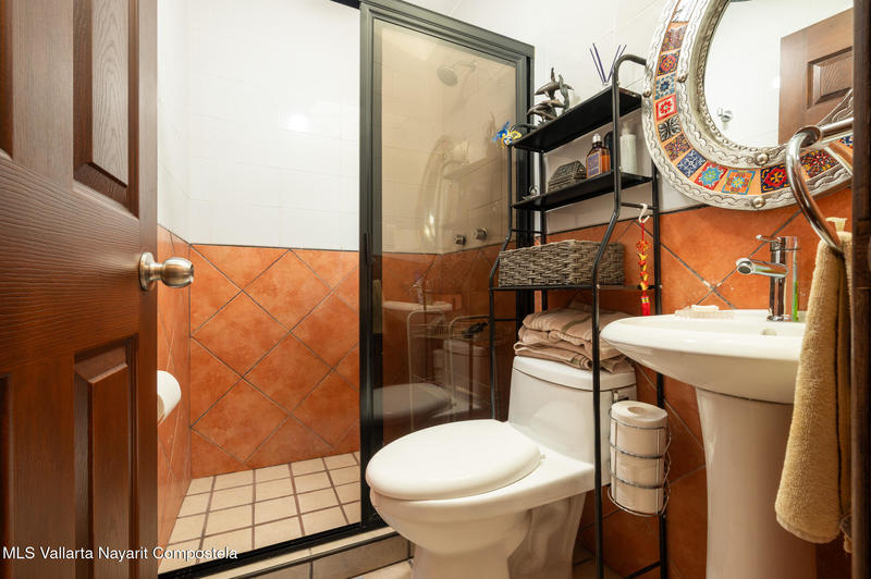 20251020121108109392000000 o