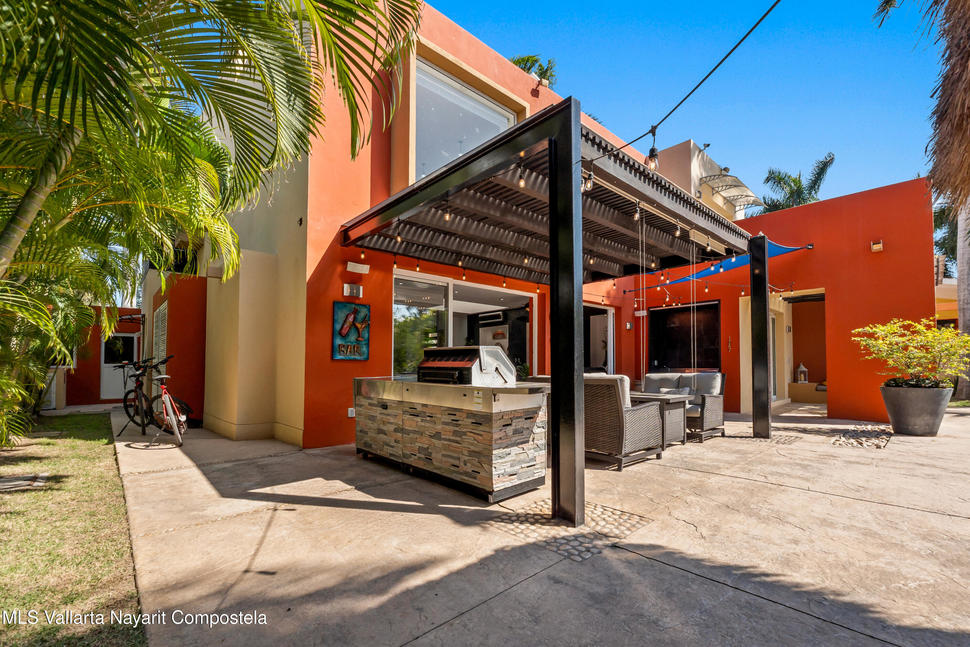 20260206233232934979000000 o