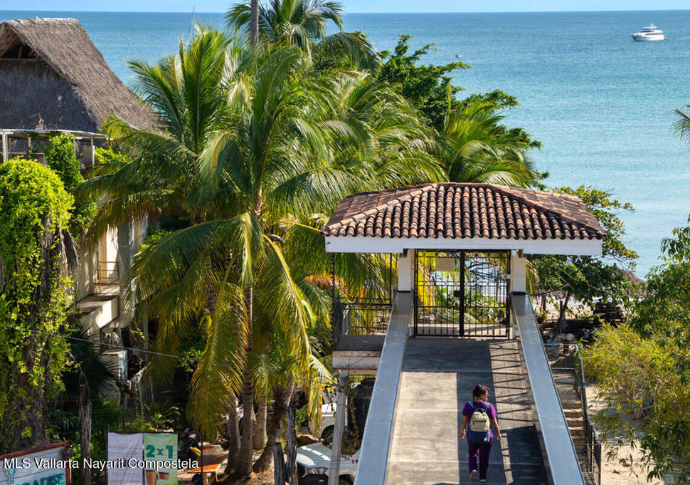 20251223004454352735000000 o