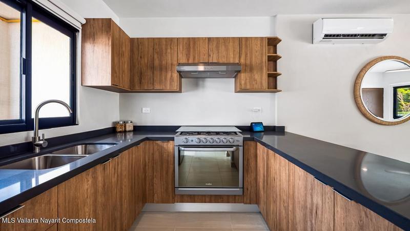 20251111192232131795000000 o