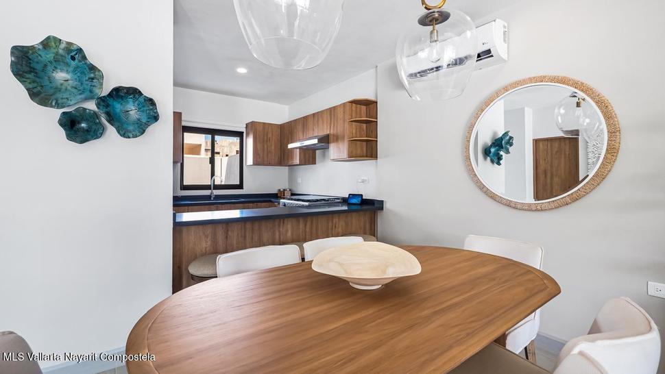 20251111211740448936000000 o