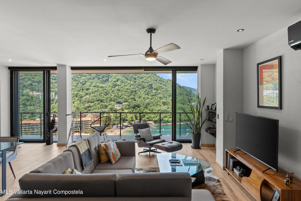 20250814203944632730000000 o