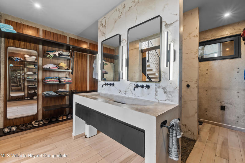 20250814204433052657000000 o