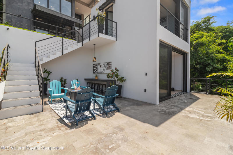 20250814205844280469000000 o