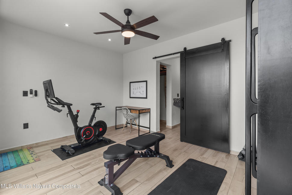 20250814205933722425000000 o