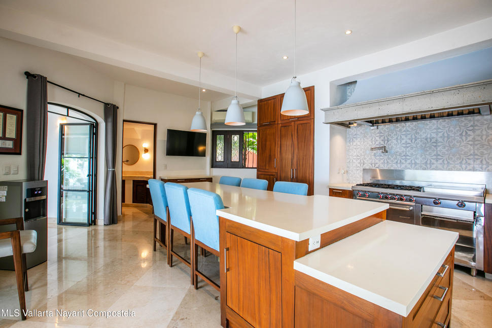 20250805052103499340000000 o