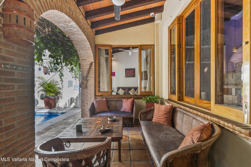 20251223171713599637000000 o