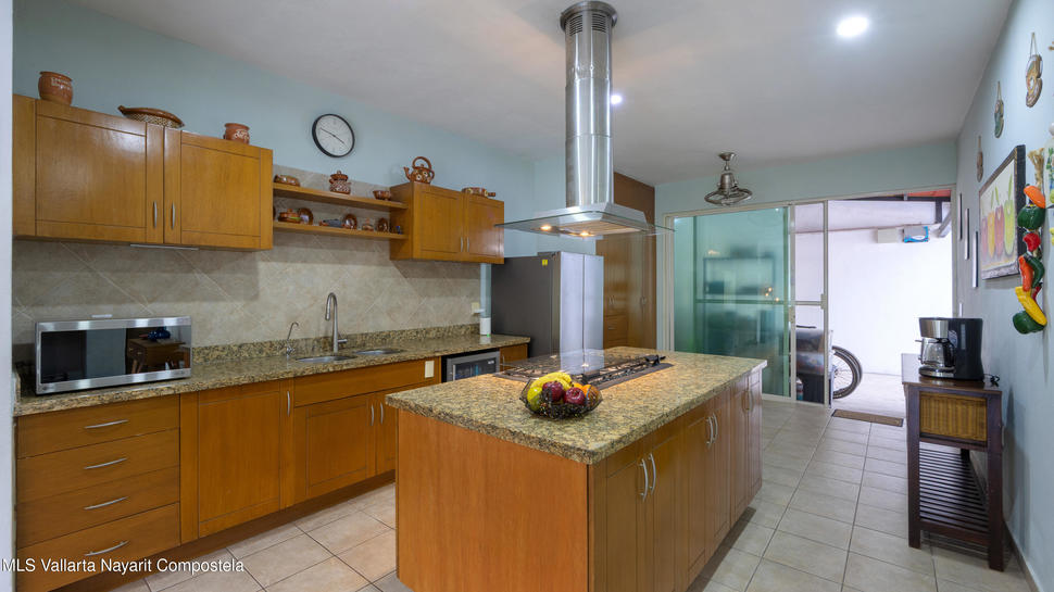 20260204220034292752000000 o