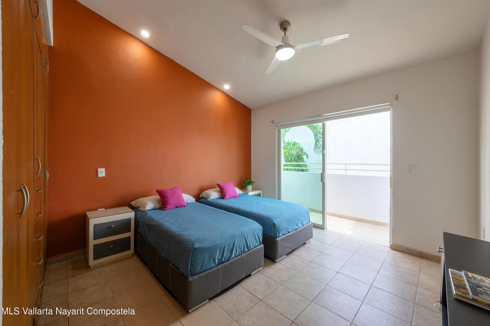 20260204220120322658000000 o