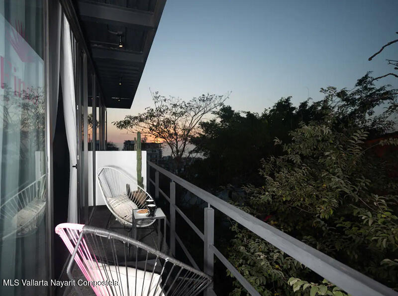 20260204235357493981000000 o