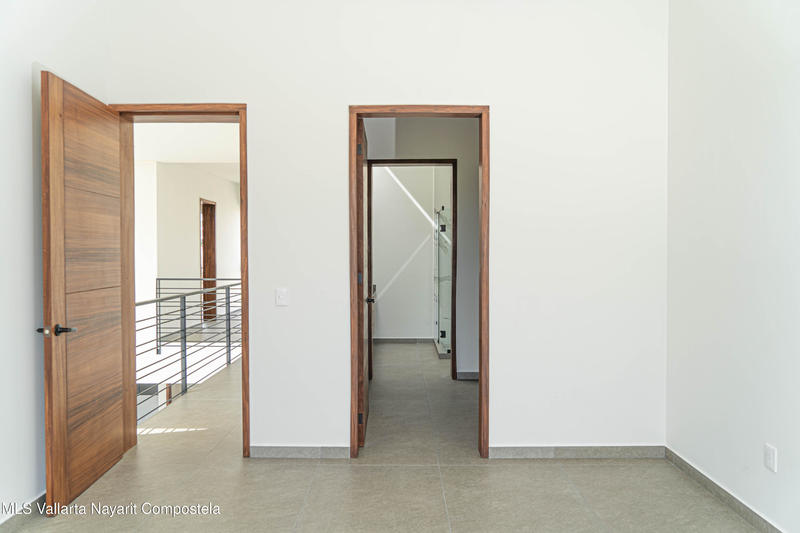 20250908205718085158000000 o