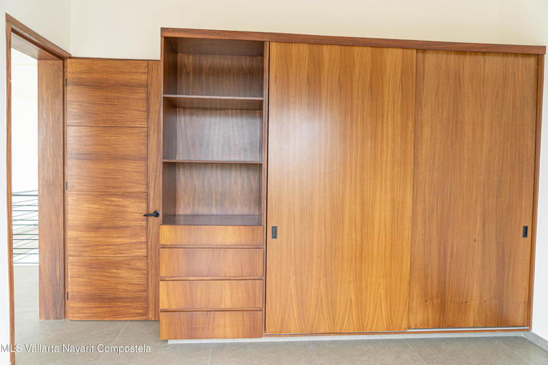 20250908205729321514000000 o