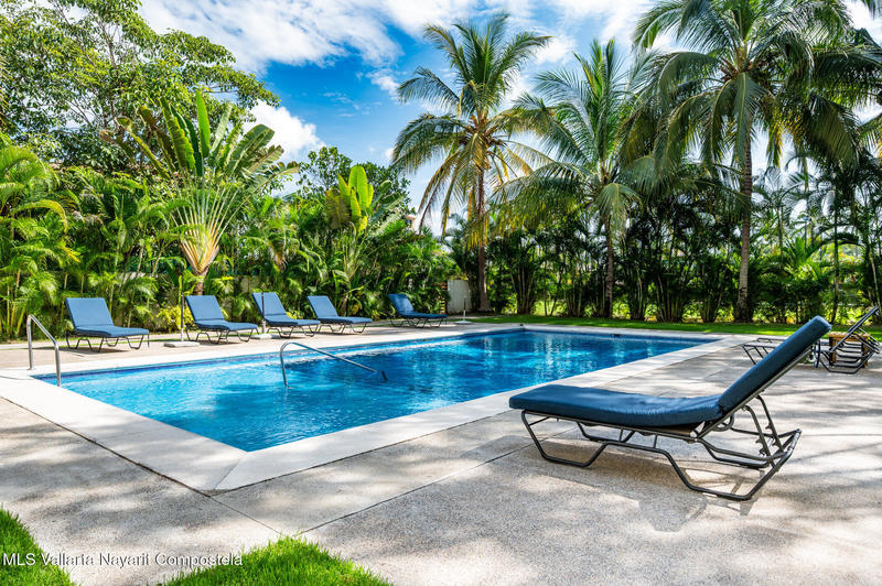 20251020215250427845000000 o