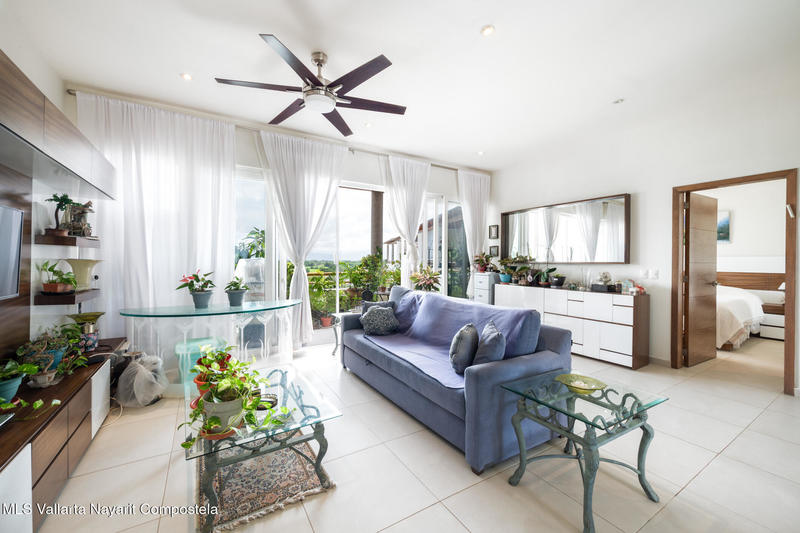 20251020215303320858000000 o