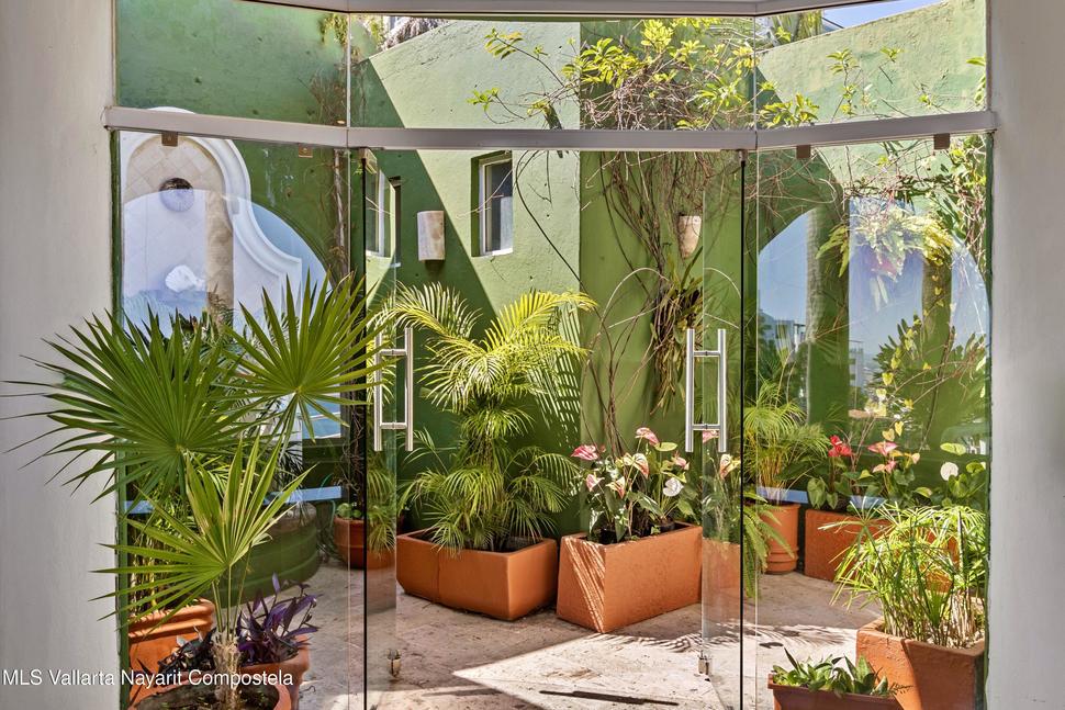 20250521200001042028000000 o