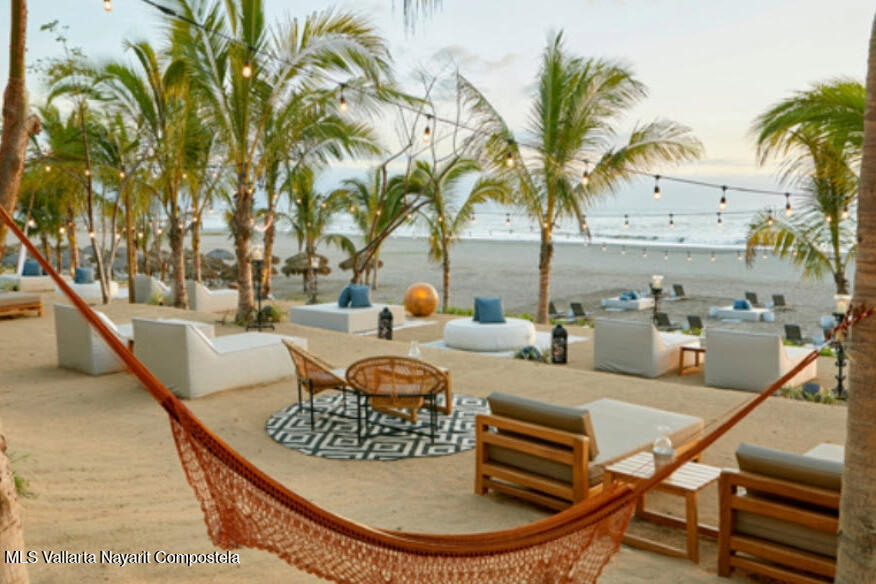 20251112221217898338000000 o