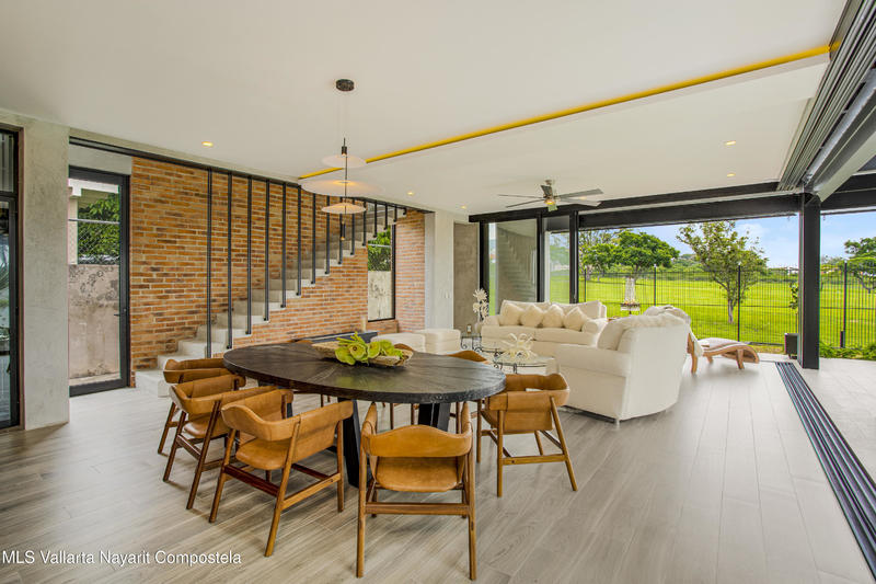 20251119184103663721000000 o