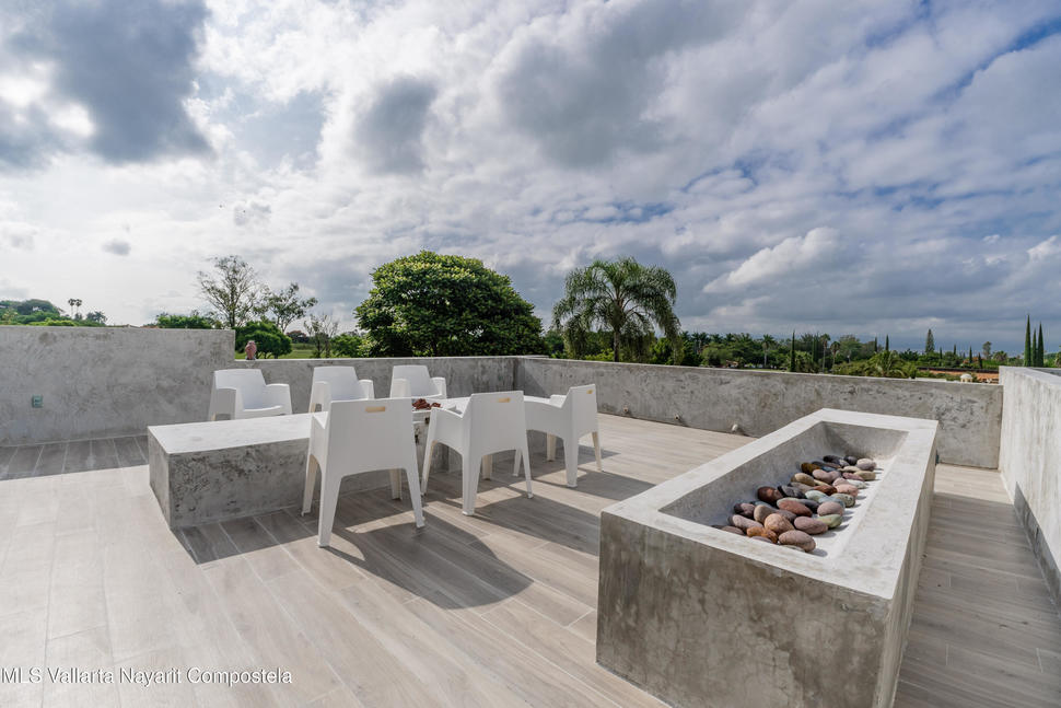 20251119184217057540000000 o