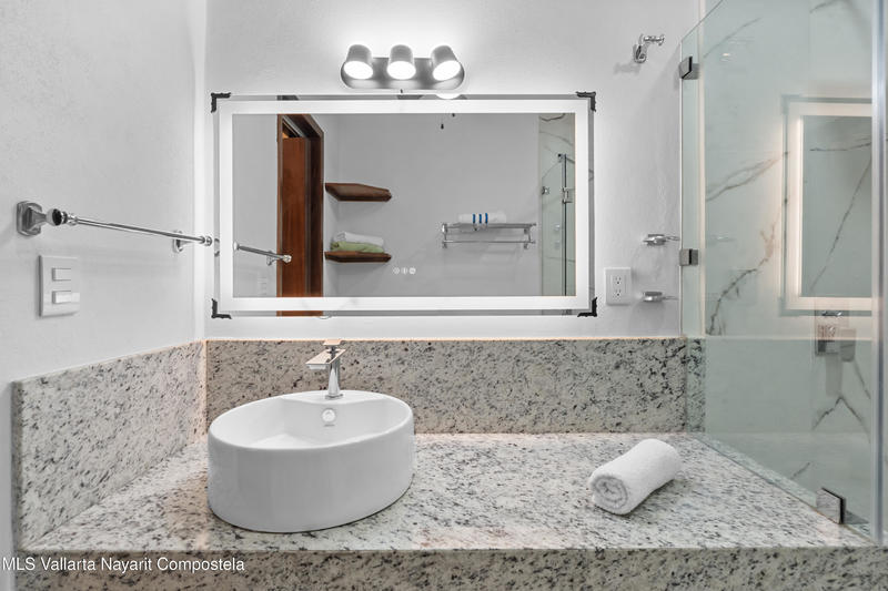 20260112183156701813000000 o