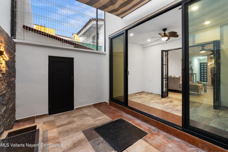 20260112183234483948000000 o