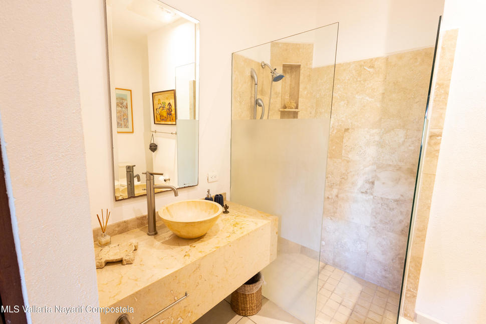 20251110195433337675000000 o