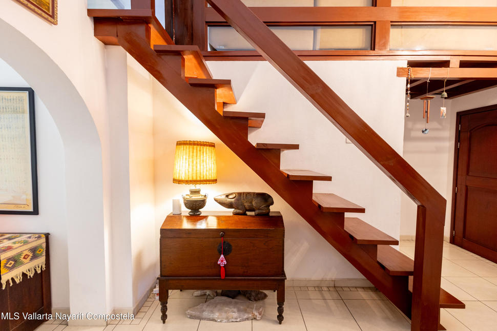 20251110195813580154000000 o