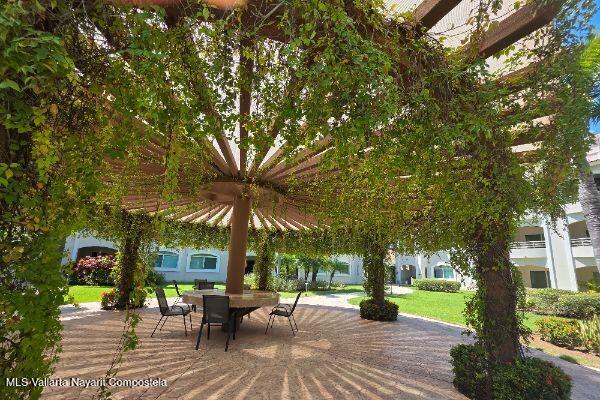 20251003001228325537000000 o