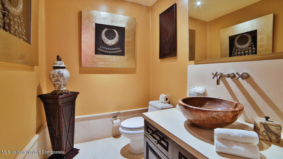 20251017232926266536000000 o