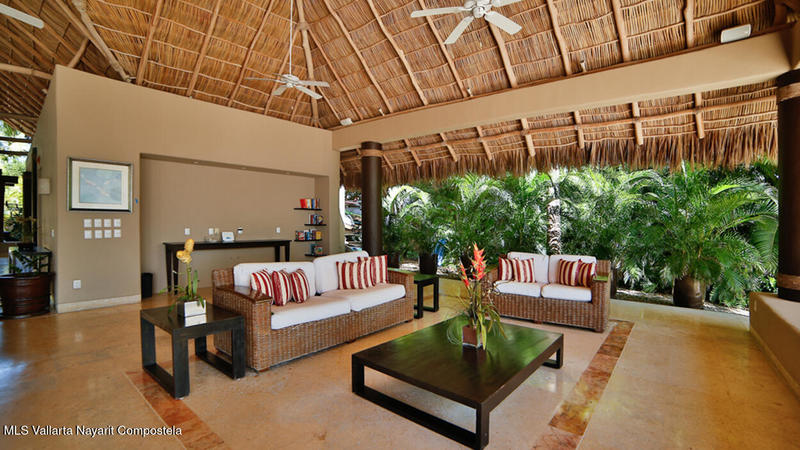 20251017233015452812000000 o