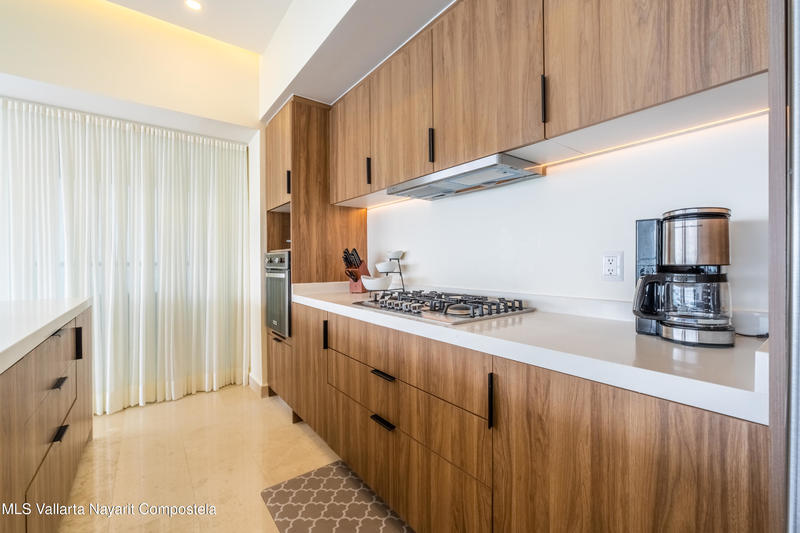 20251026181646366907000000 o