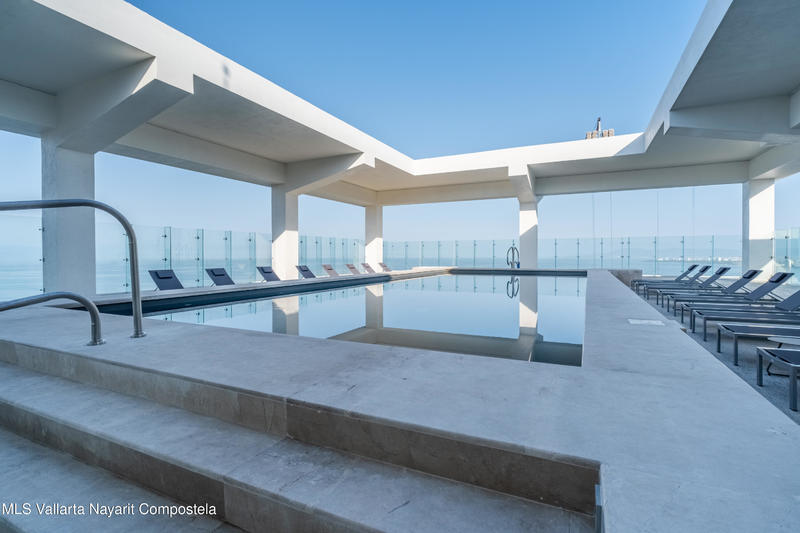 20251026182302603782000000 o