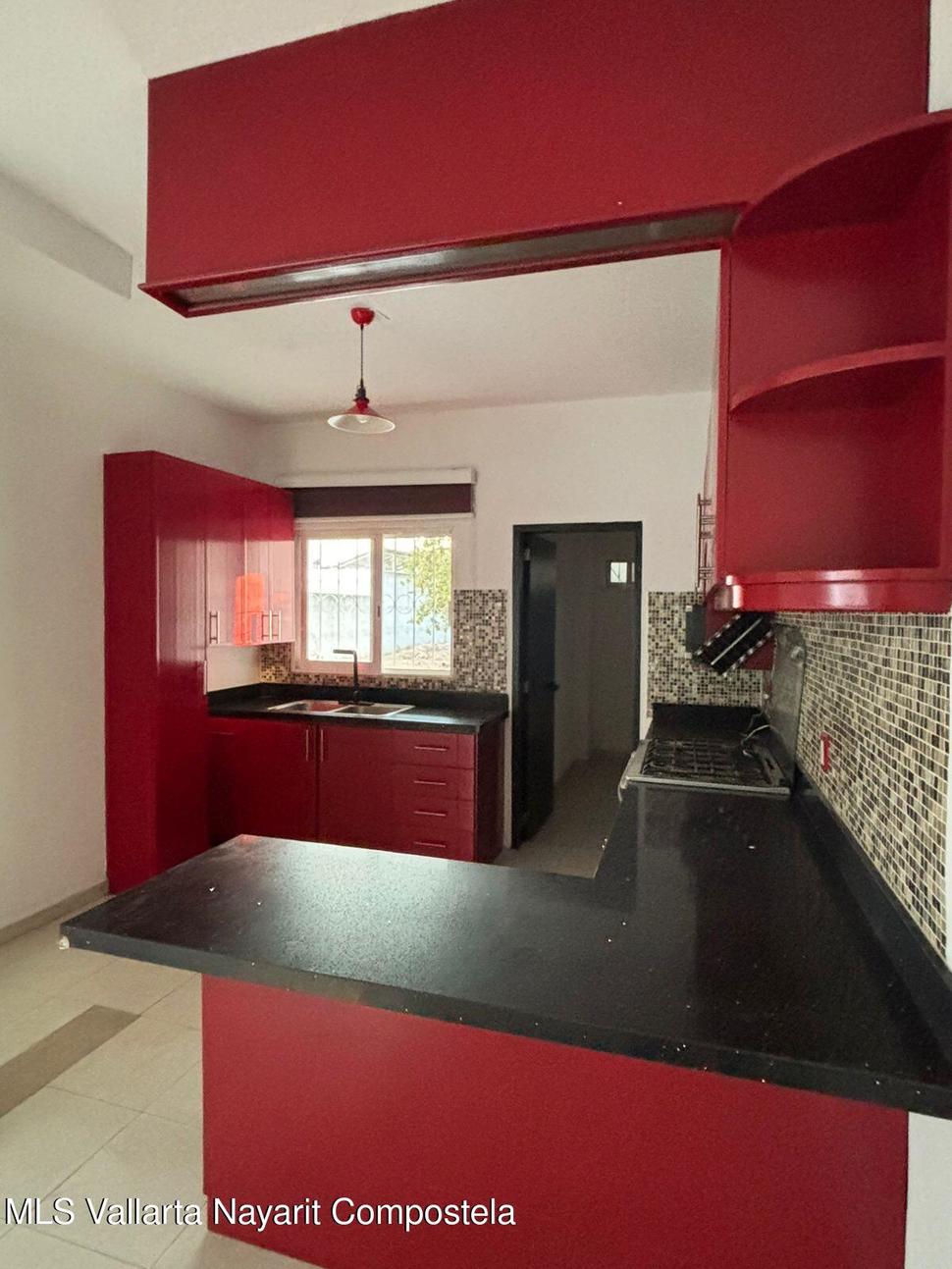 20251211173504797970000000 o