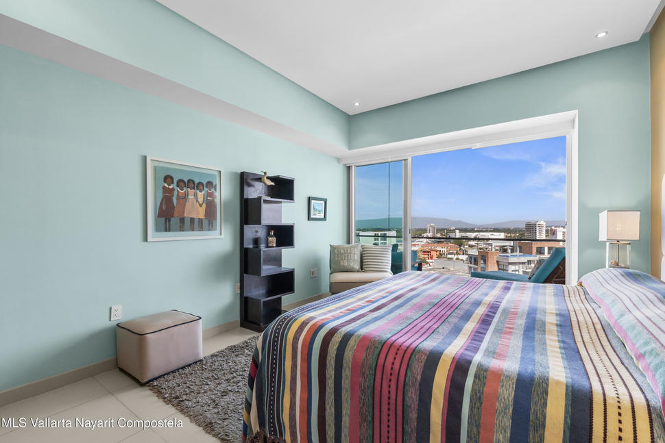 20251223171211924305000000 o