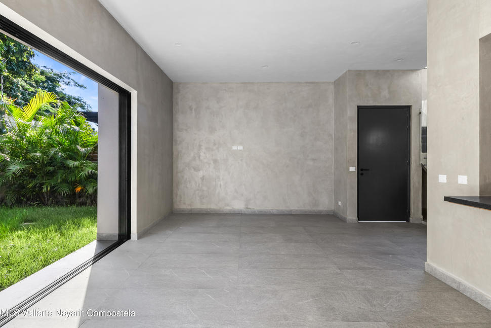 20251022221027746131000000 o