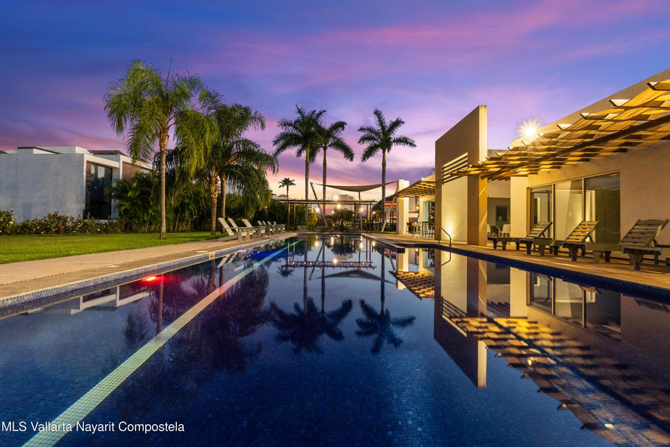 20251022221135084473000000 o