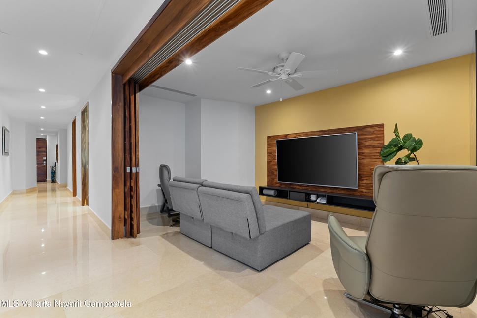 20260122182252320085000000 o