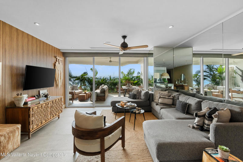 20250617033012462175000000 o