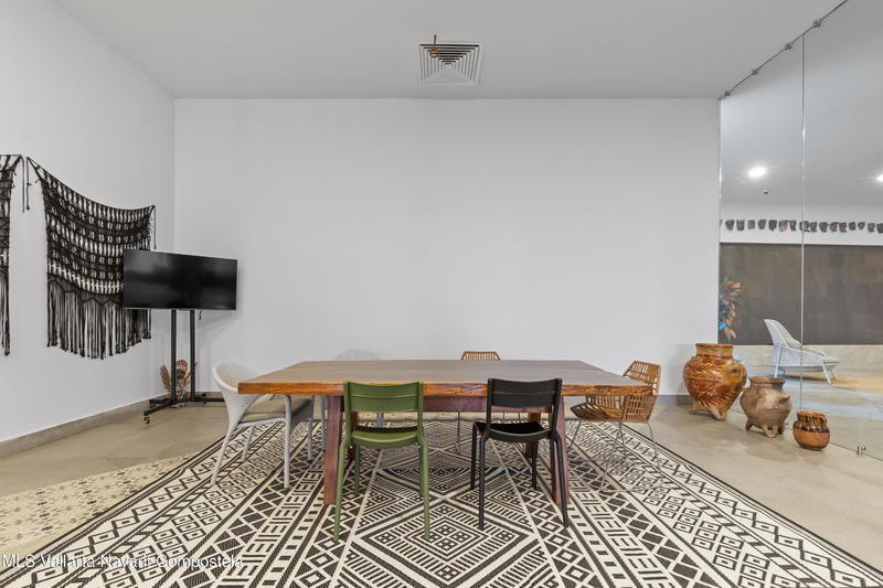 20250617033138312378000000 o