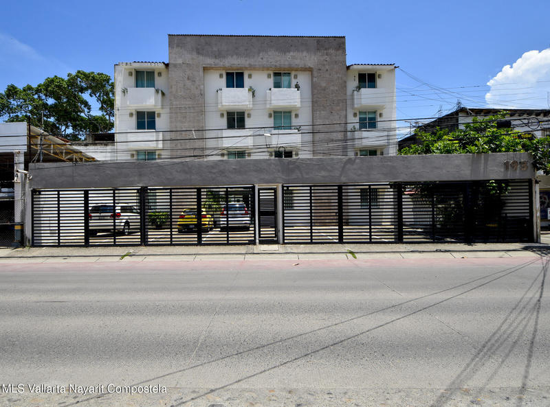 Investment Condo Versalles 202 B