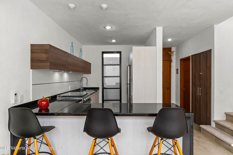 20251009163751242917000000 o