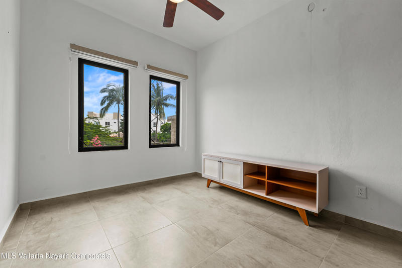 20251009163828471694000000 o