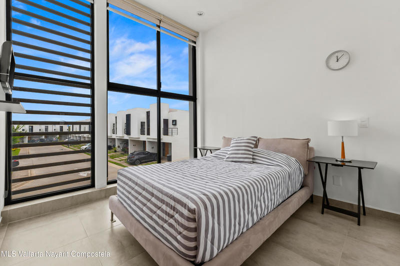 20251009163840377253000000 o