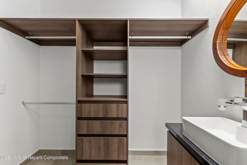 20251009163851390951000000 o