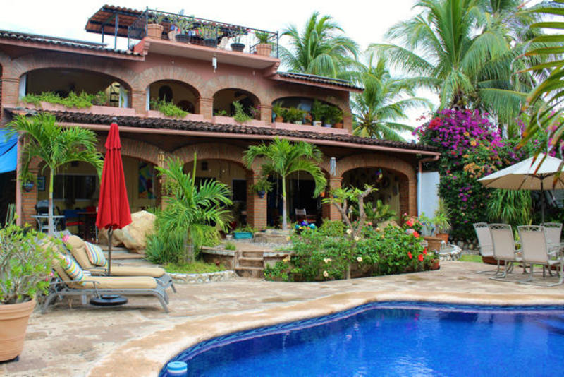 La Cruz Hacienda 32