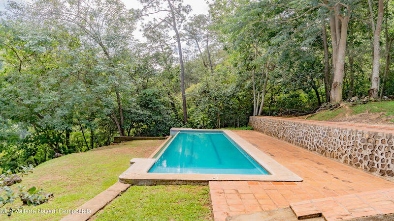 20251015192032493140000000 o